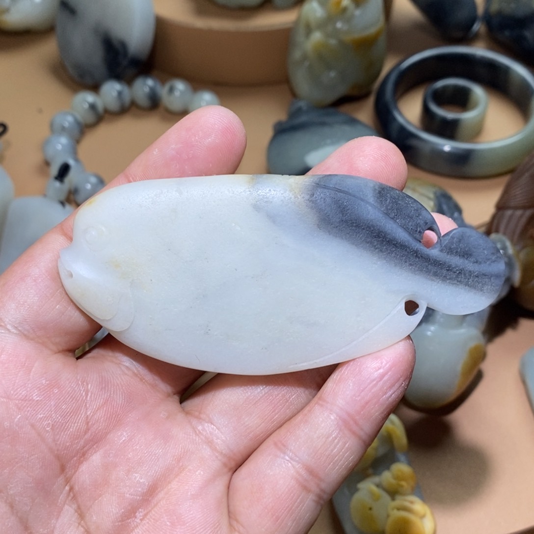 未镶嵌和田玉把件