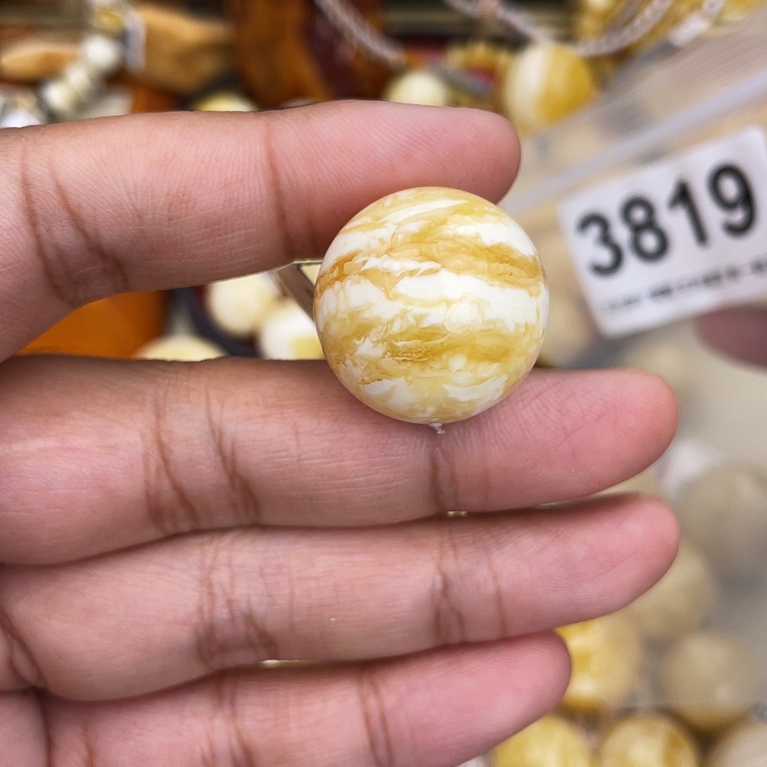 蜜蜡未镶嵌珠宝奇石粉22.7