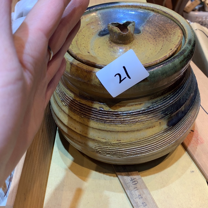 瓷片开*?哈哈哈哈哈这21