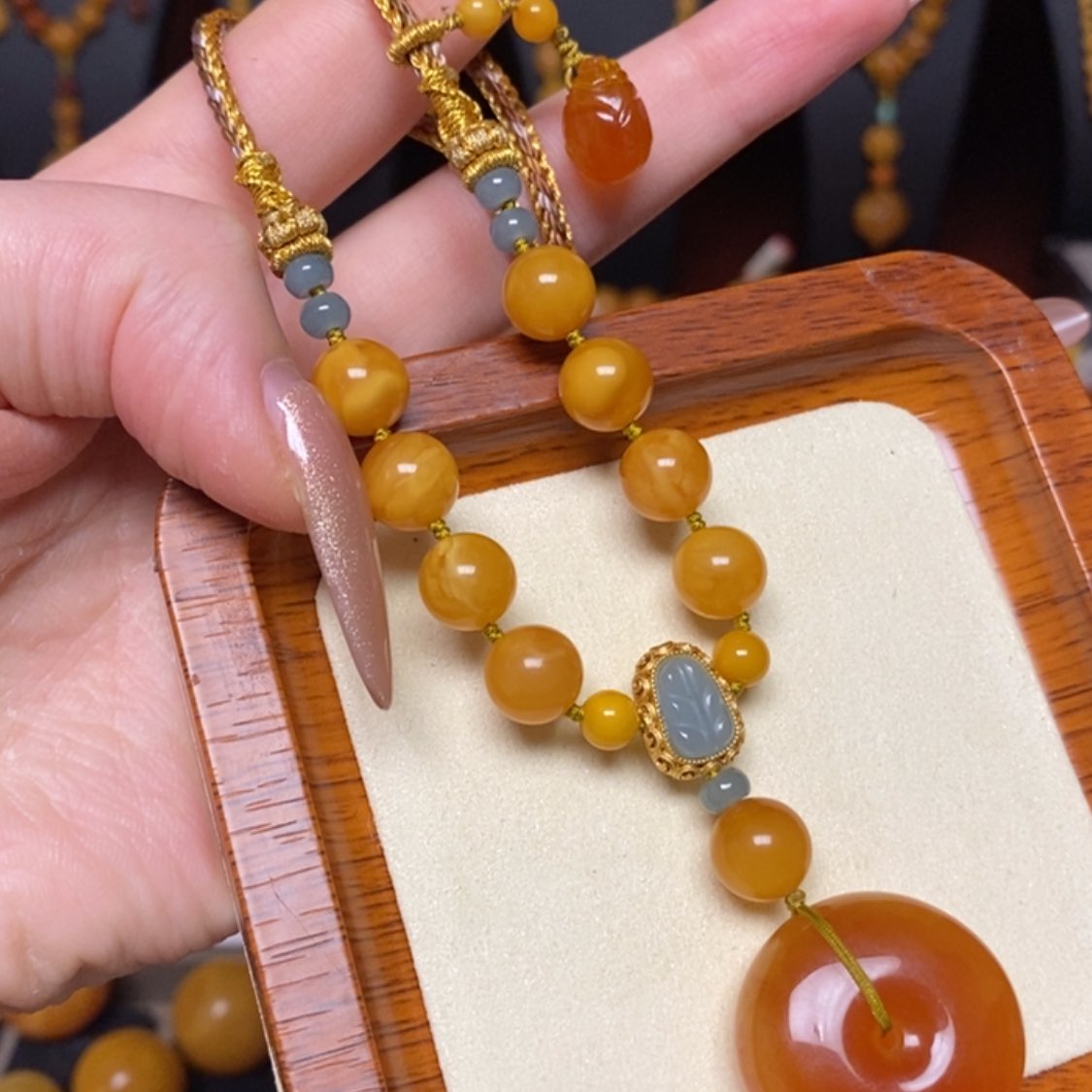 【闪购商品】蜜蜡颈饰未镶嵌项链