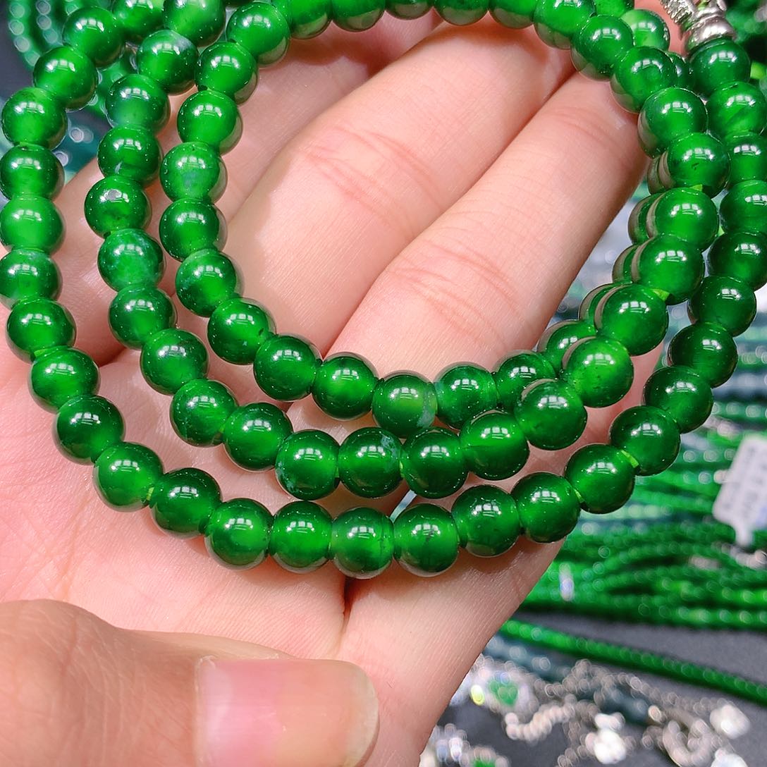 翡翠戒指未镶嵌天然翡翠