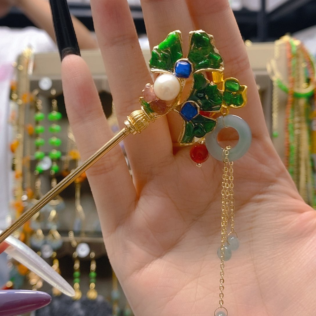 翡翠合金耳饰翡翠