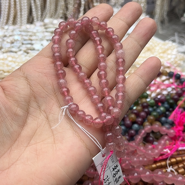 玛瑙/玉髓未镶嵌珠宝半成品一条6mm左右草莓晶