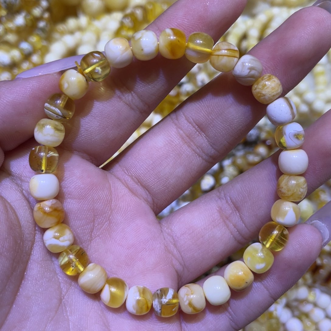 蜜蜡未镶嵌珠宝奇石7m