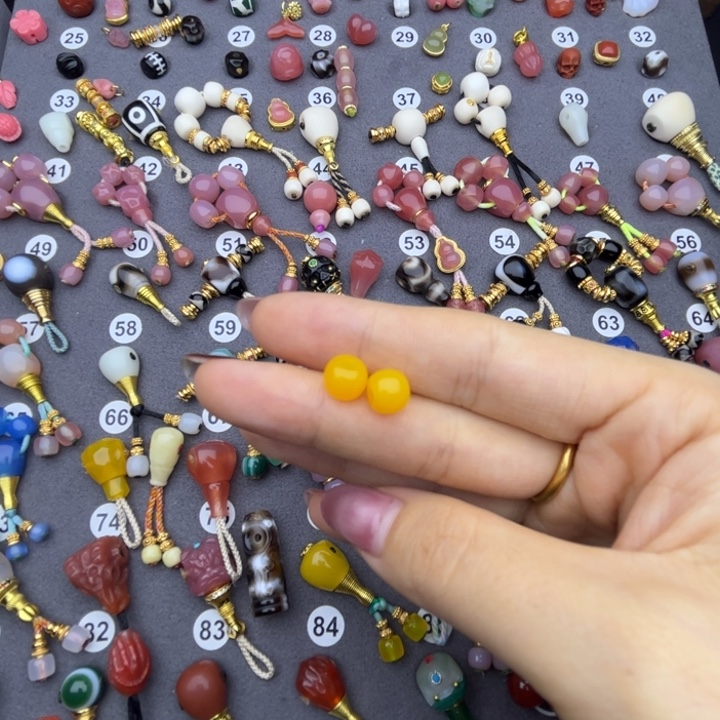 L***.玛瑙/玉髓未镶嵌三通