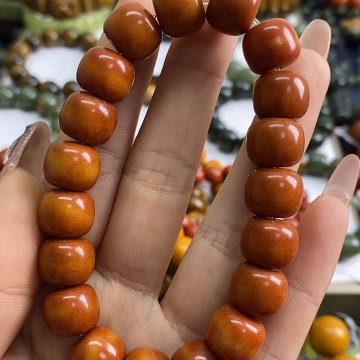 未镶嵌透闪石质玉珠宝奇石拾**香