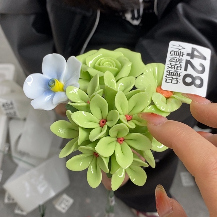 摆件陶瓷材料研究