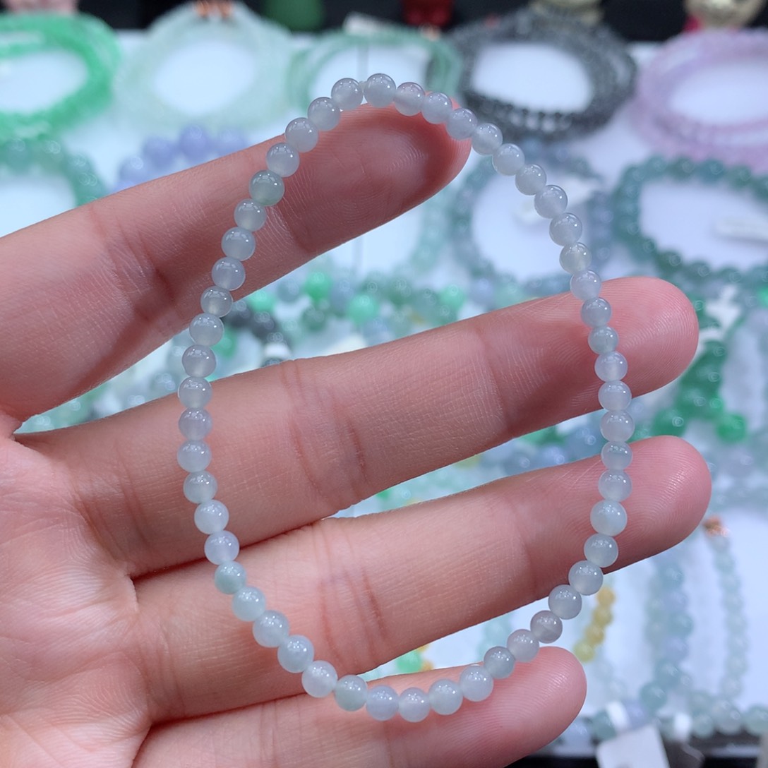 翡翠手链未镶嵌天然