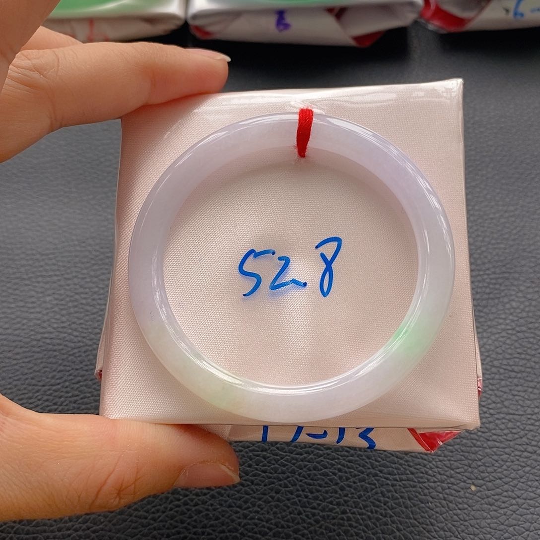 翡翠手镯未镶嵌1号
