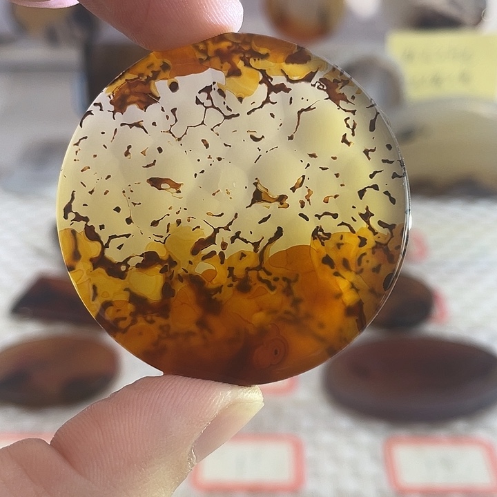 玛瑙/玉髓未镶嵌颈饰