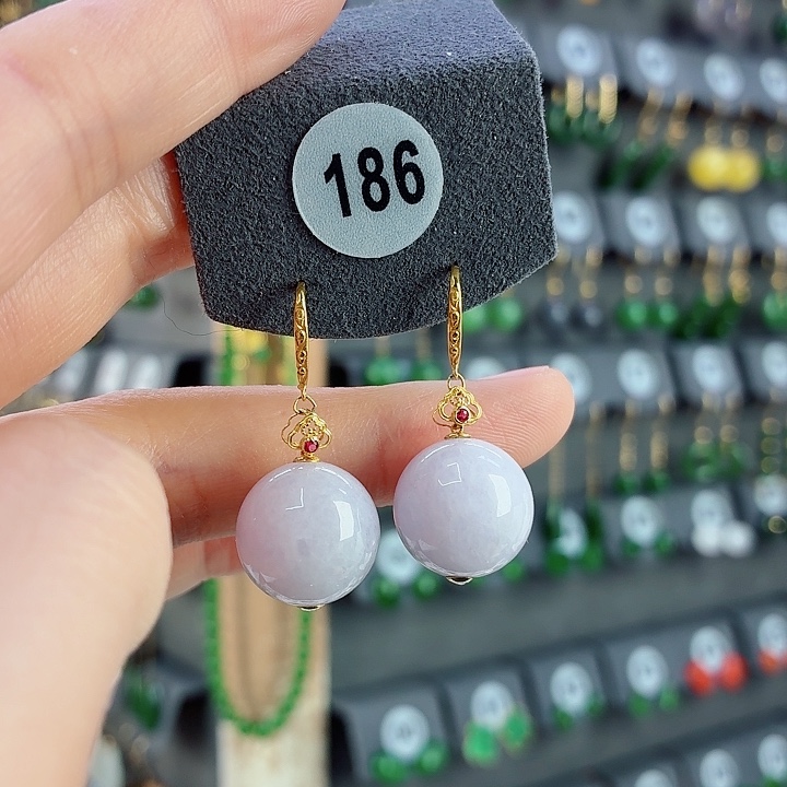 翡翠18K金镶嵌耳饰