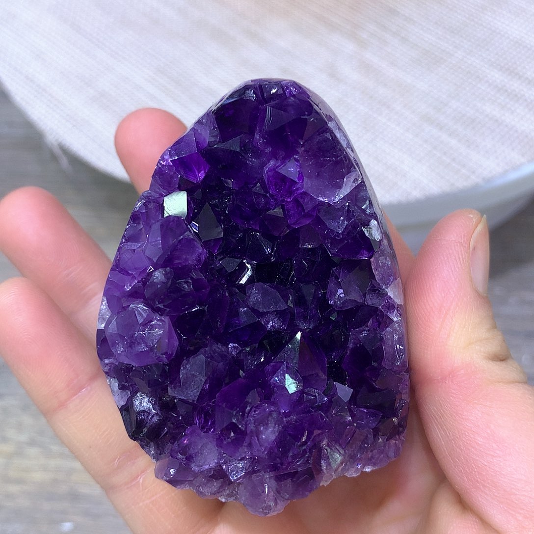 未镶嵌紫晶大型摆件（非配饰）