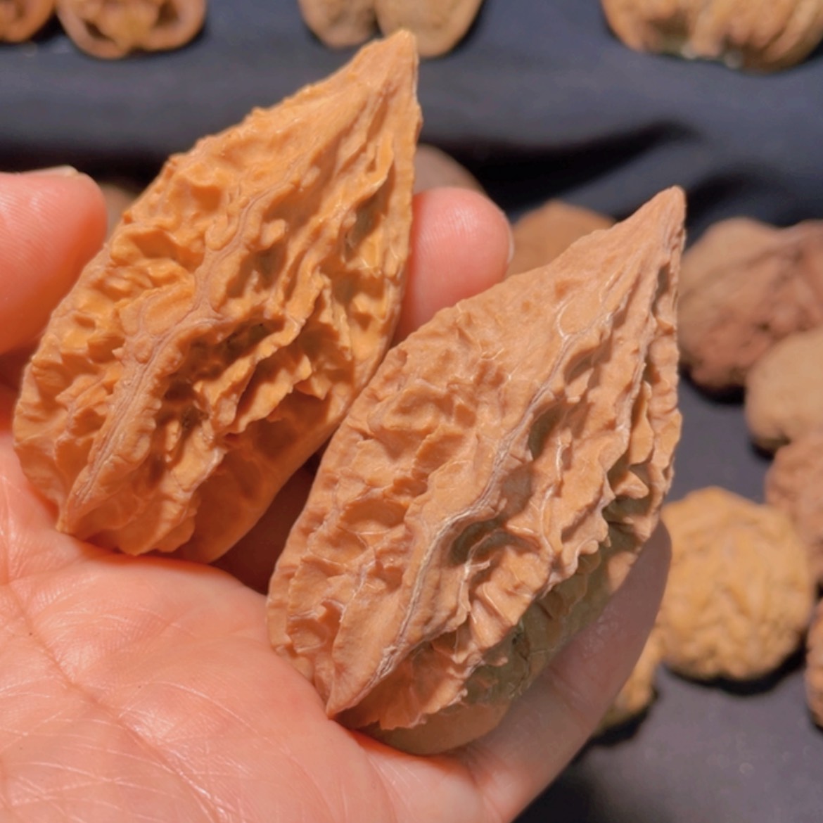 【闪购商品】文玩核桃吊坠东北楸子7