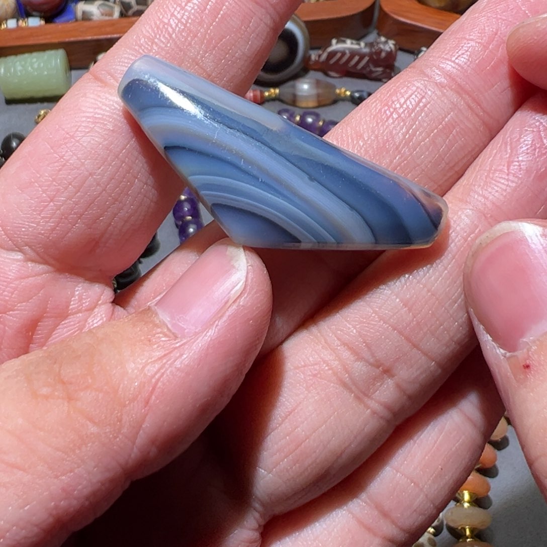 玛瑙/玉髓颈饰未镶嵌