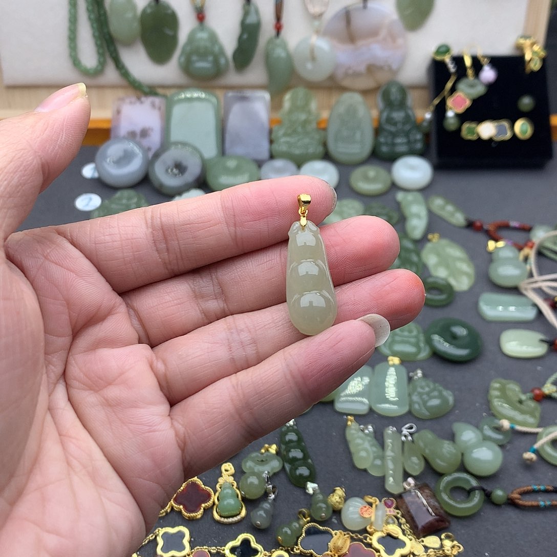 和田玉吊坠(不含链)银S925镶嵌