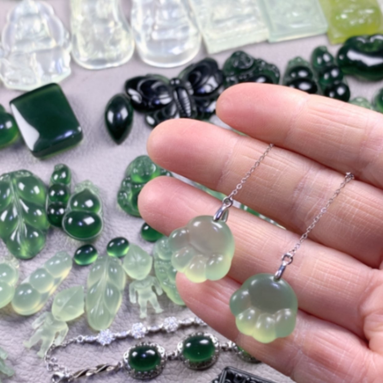 【闪购商品】蛇纹石玉岫玉未镶嵌