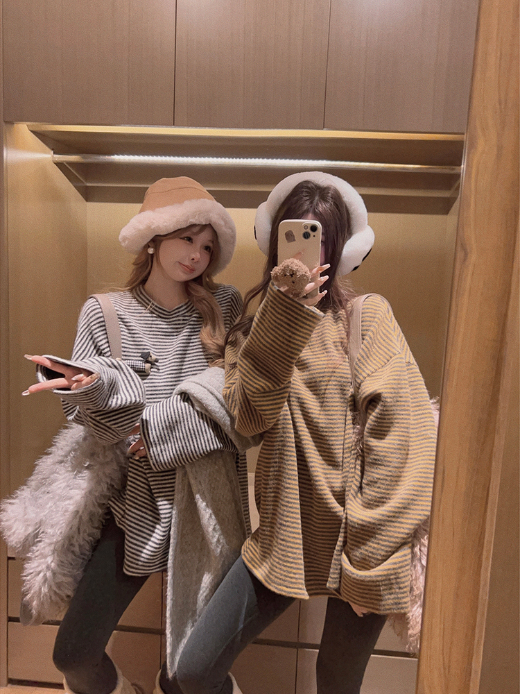 【现货+运费险】慵懒风腊肠狗撞色条纹T恤秋冬宽松加厚打底衫上衣