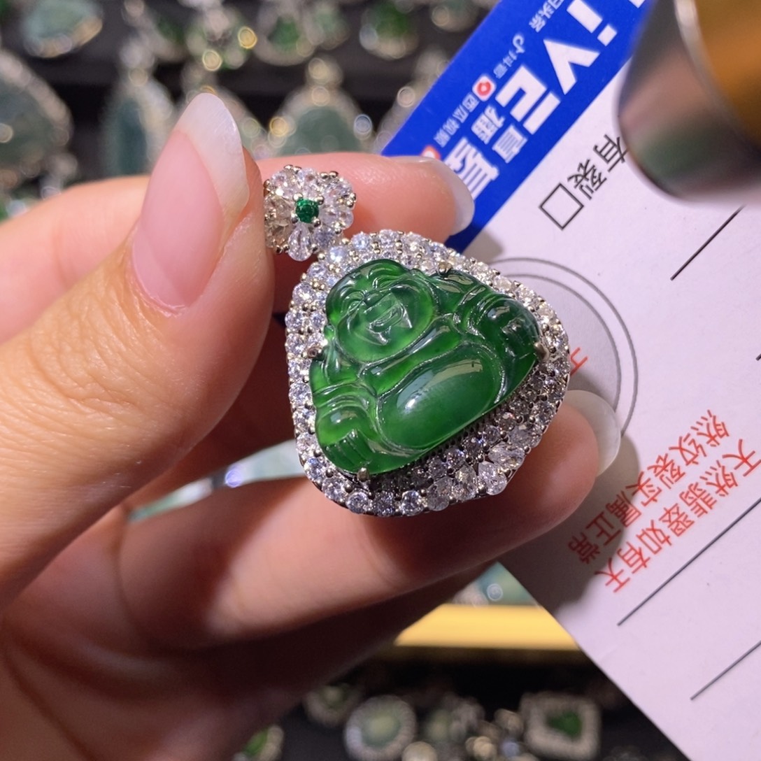 翡翠未镶嵌颈饰天然