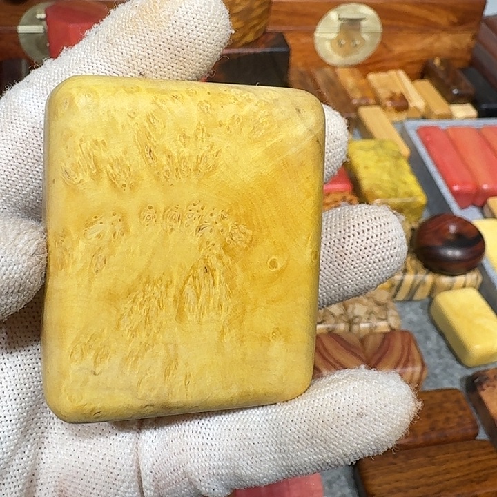 刘***成套家具紫檀木类小叶黄杨