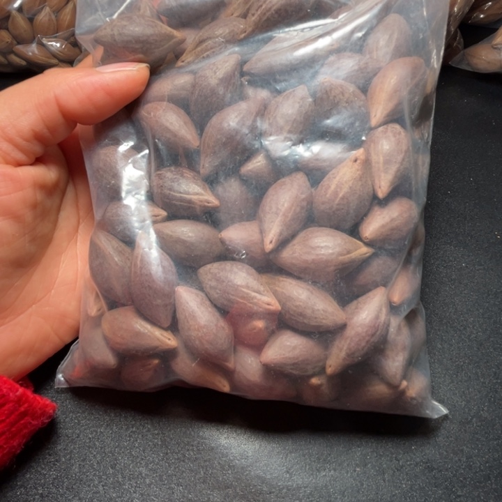 鸿***宇猪牙手串/手链我是