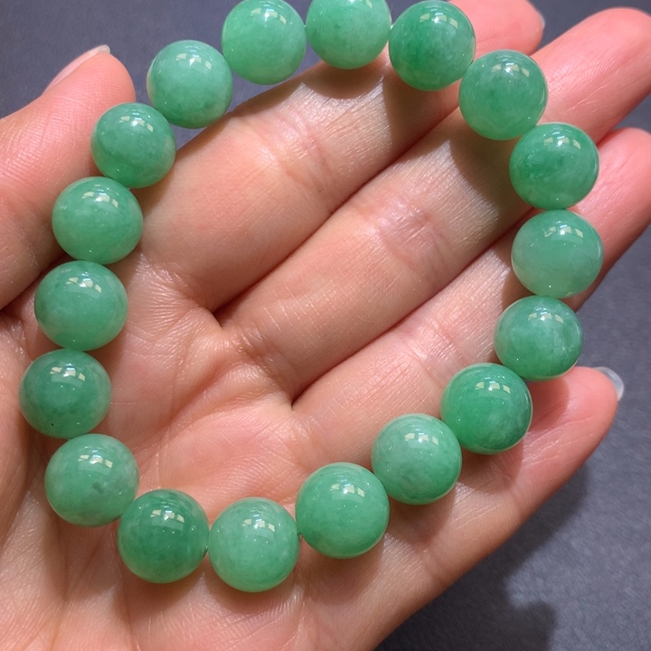 翡翠手链未镶嵌浓阳绿手串