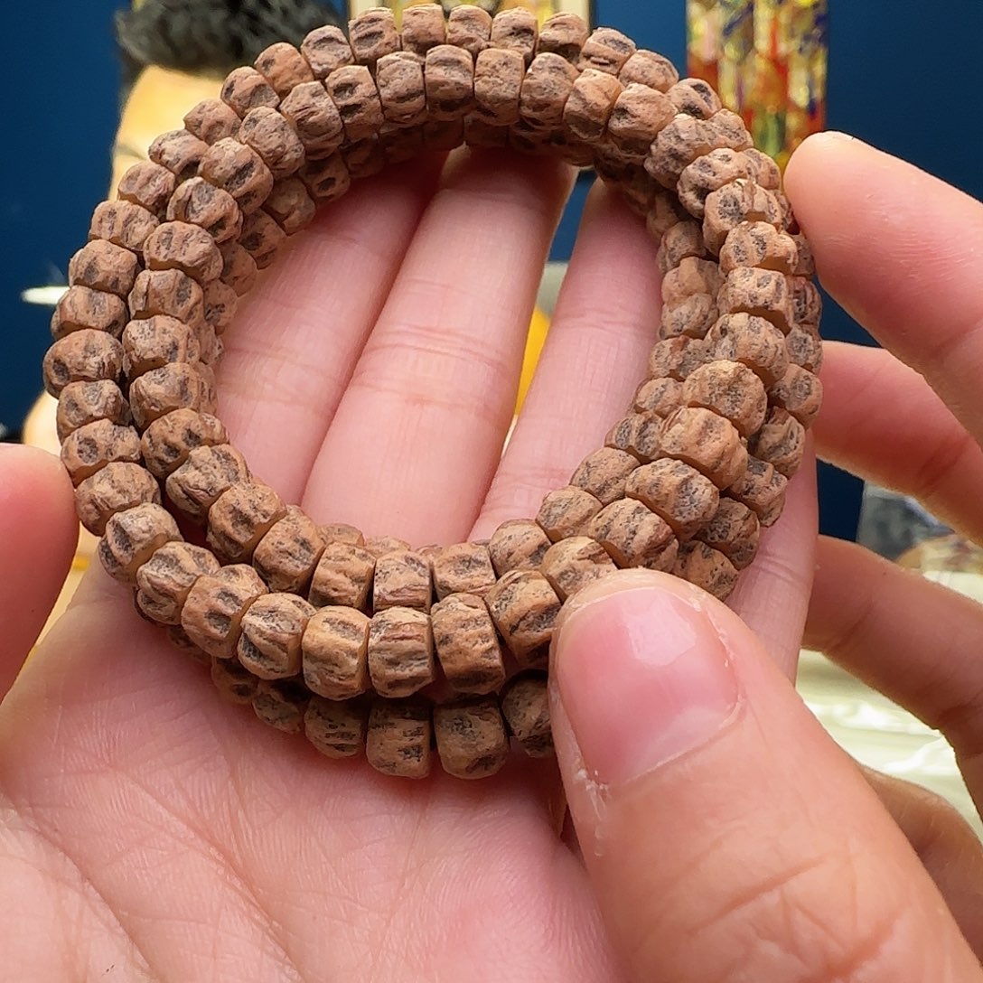 柏香籽/百香籽吊坠我**弯