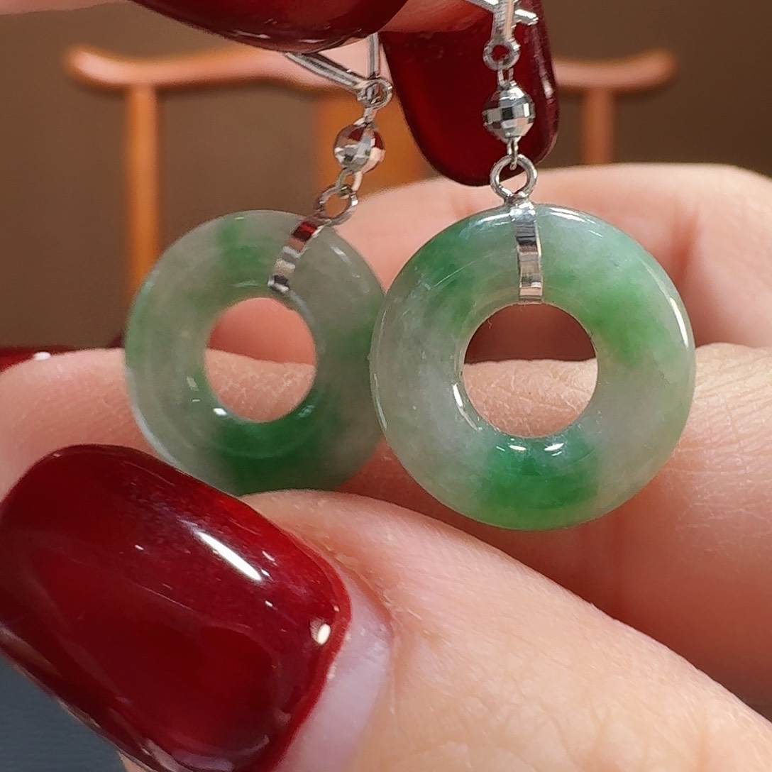 翡翠耳饰18K金镶嵌耳饰