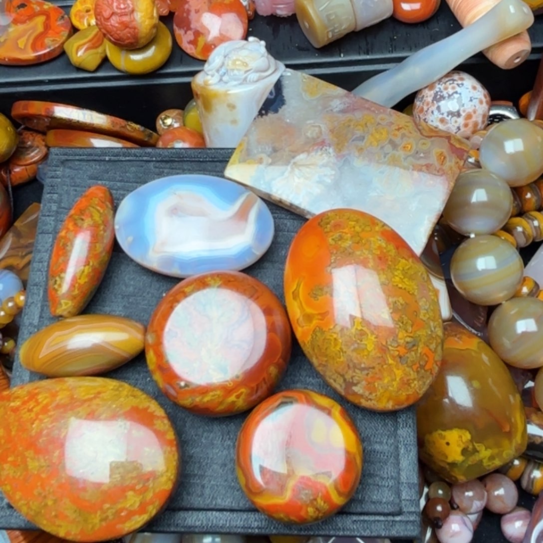 鹰***说玛瑙/玉髓未镶嵌玛瑙