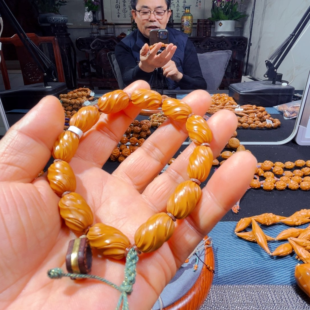 橄榄核手串新人在这里