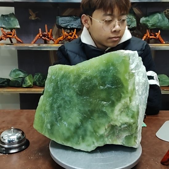 华***夏蛇纹石玉未镶嵌原石