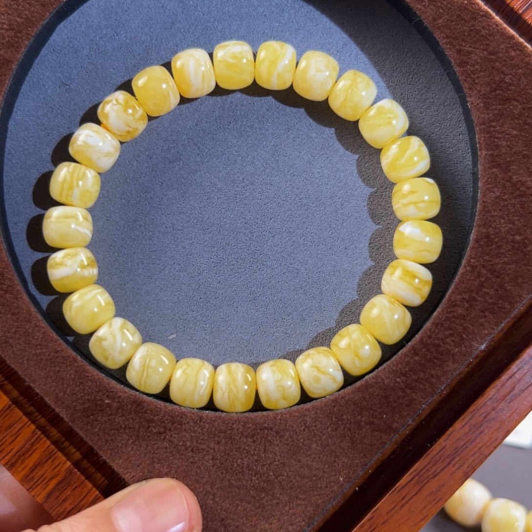 琥珀裸石未镶嵌9MM虎皮纹RM11.43克