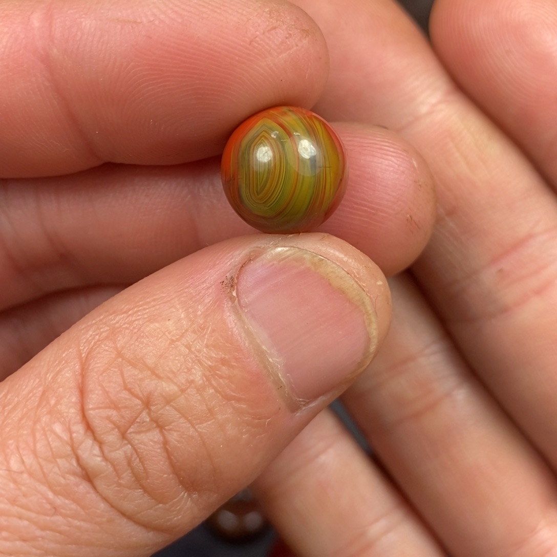 南红玛瑙珠子未镶嵌牛*哈