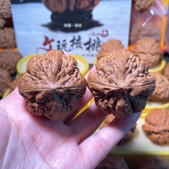 文玩核桃把件霸王龙 42 45