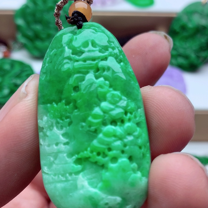 翡翠未镶嵌吊坠(不含链)