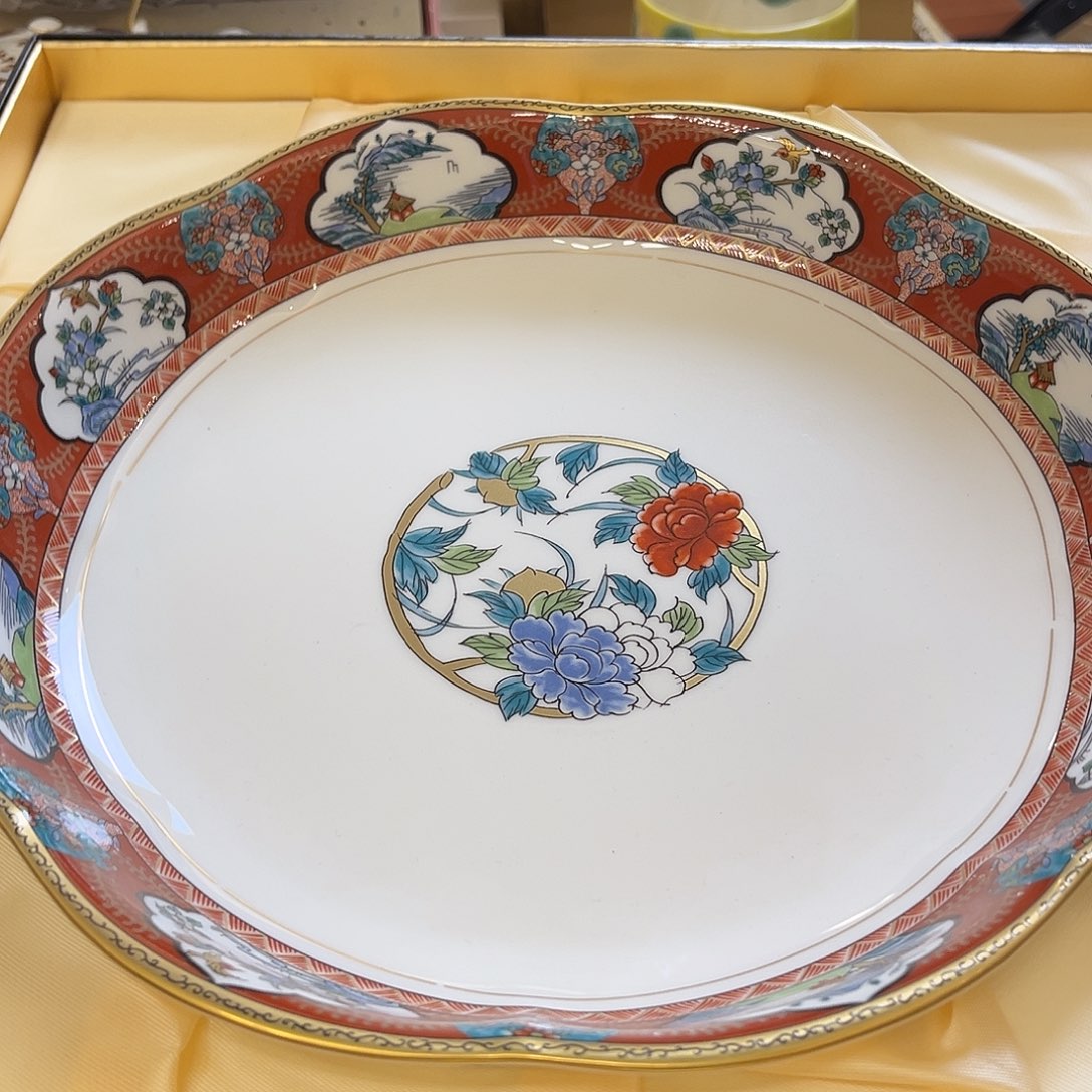 盖碗在一起就是要开心快乐哦