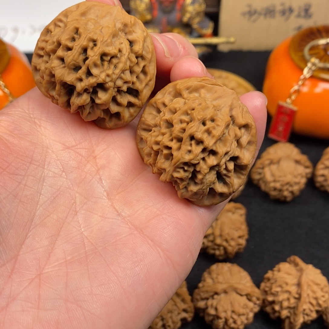 @*a秦岭野生核桃秦闷