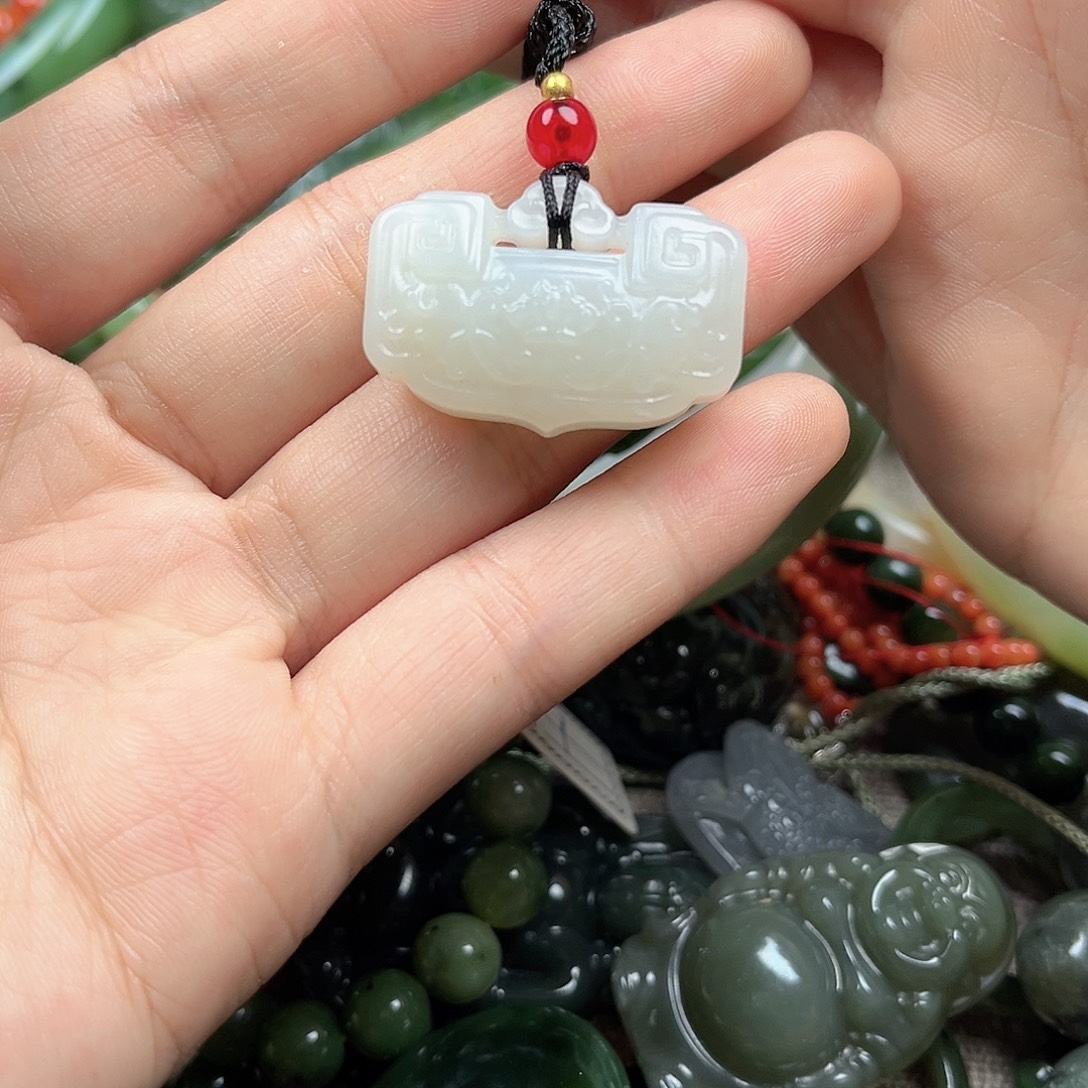 和田玉（白玉）未镶嵌颈饰