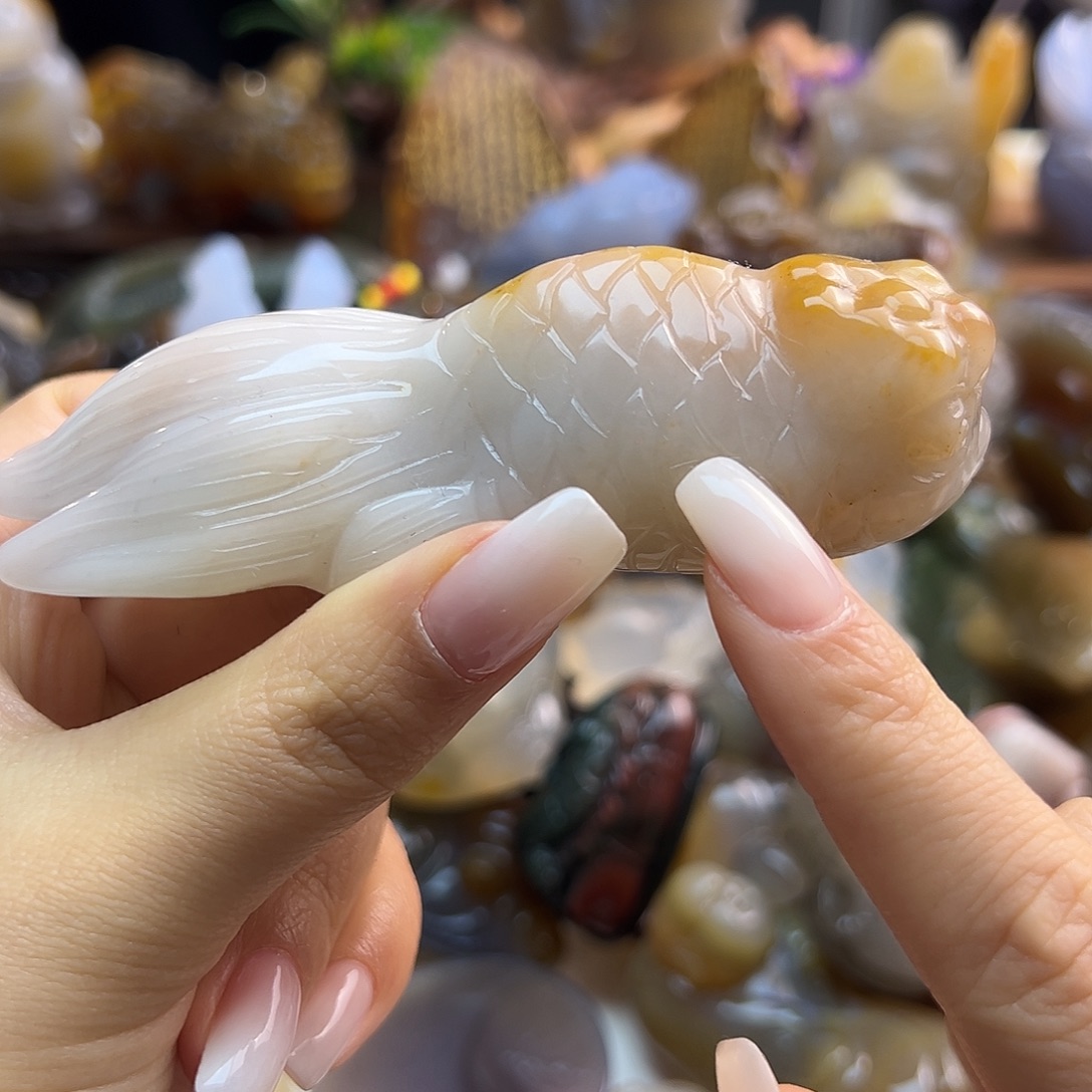 玛瑙/玉髓未镶嵌颈饰