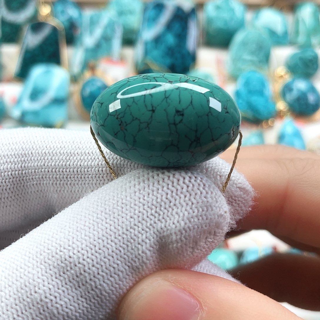 绿松石未镶嵌车挂