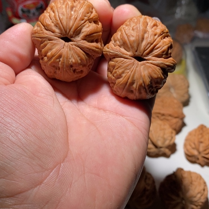 、*烬文玩核桃元宝核桃