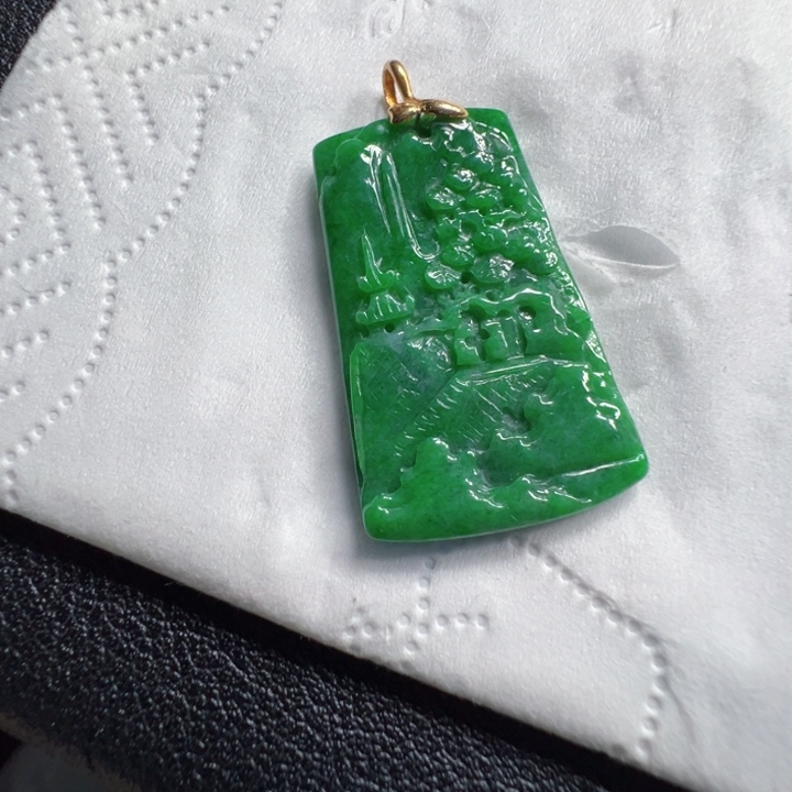 吊坠(不含链)18K金镶嵌翡翠