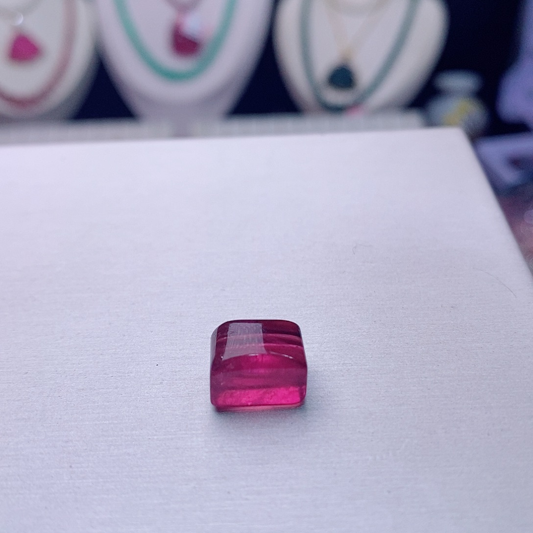 碧玺单珠未镶嵌咖****丽碧玺单珠