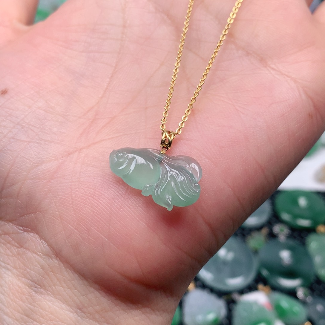 【闪购商品】翡翠吊坠(不含链)18K金镶嵌