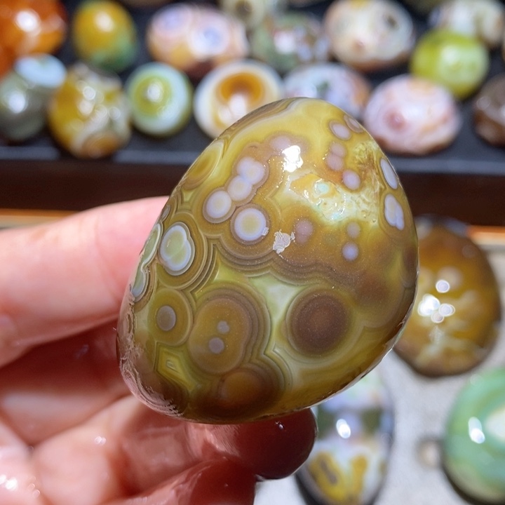 未镶嵌玛瑙/玉髓珠宝半成品141
