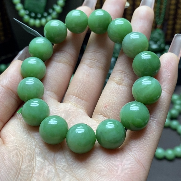 和田玉手串未镶嵌