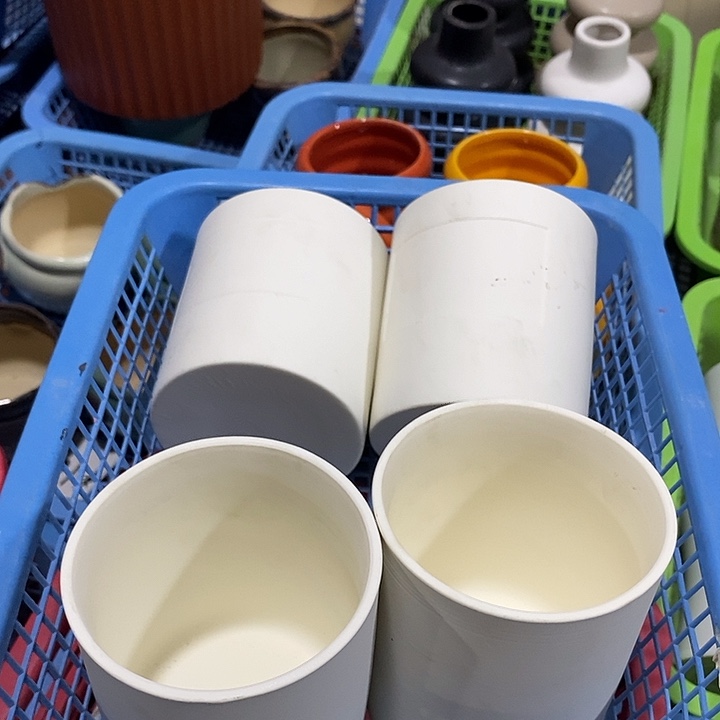 陶盆有孔 瑕疵针孔漏釉介意勿拍外口 8外高9