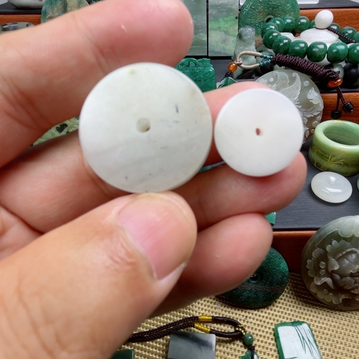 未镶嵌独山玉珠宝半成品