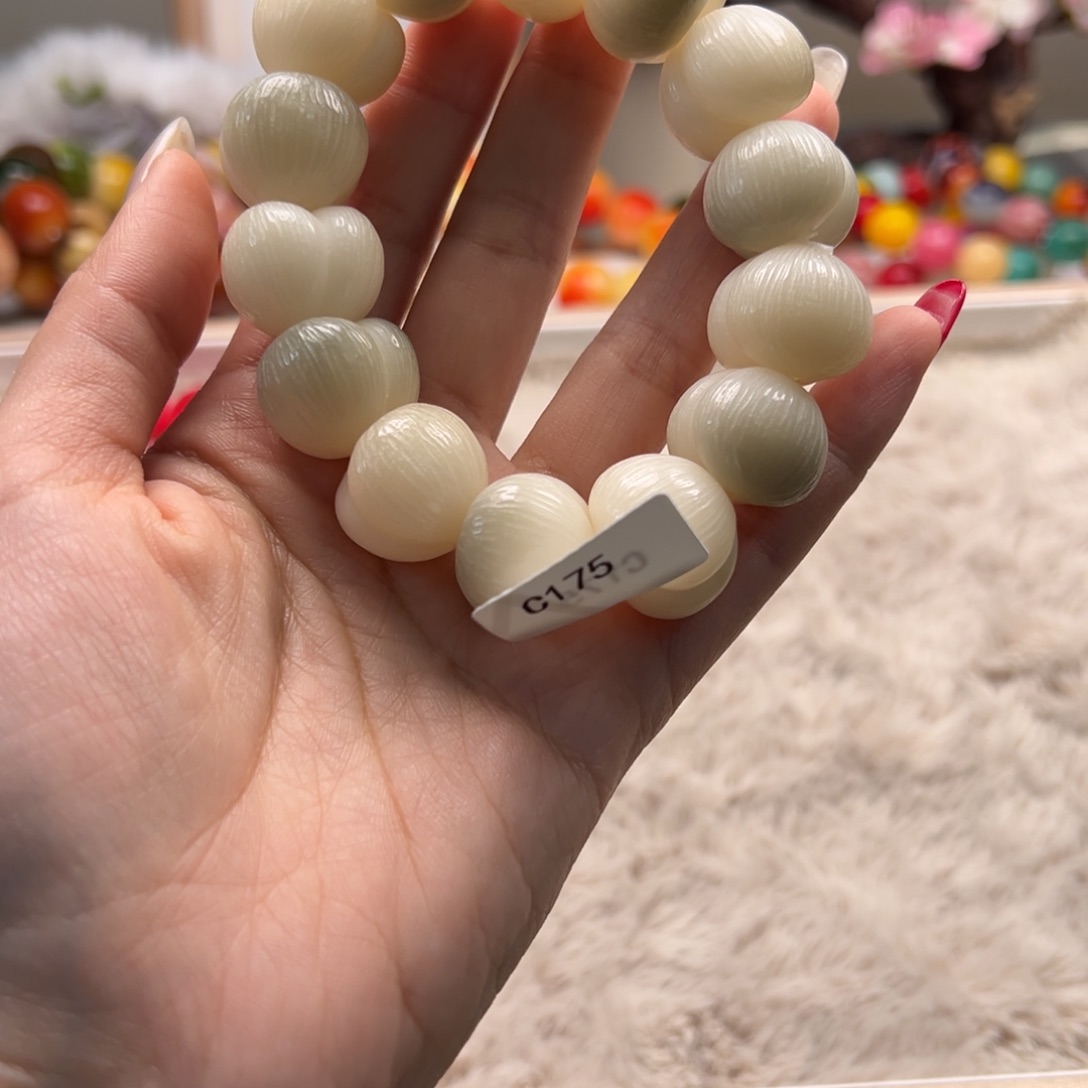 -***-菩提根/象牙果吊坠C175菩提根拉丝屁桃通货两串