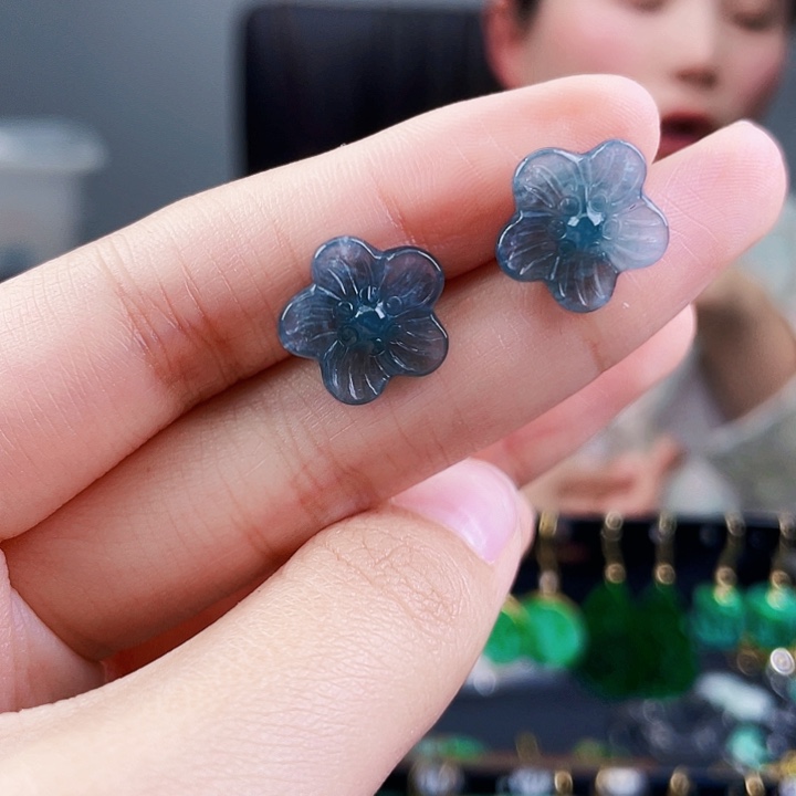 翡翠耳饰未镶嵌饰品