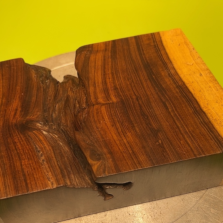 地***号紫檀木类端景台檀香